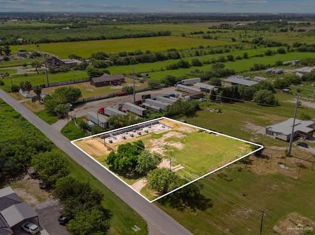303 E Minnesota Road, Alamo, TX 78516