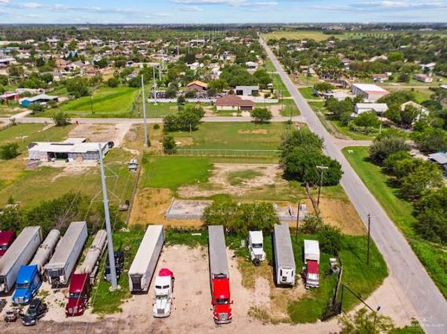 303 E Minnesota Road, Alamo, TX 78516