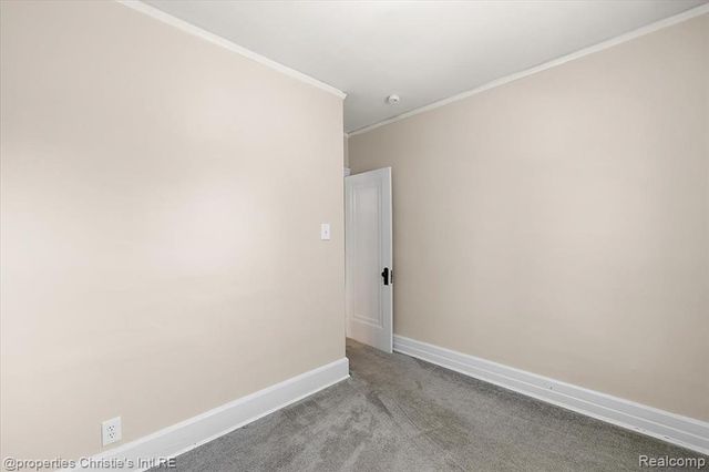 829 Beaconsfield Ave 2N, Grosse Pointe Park, MI 48230