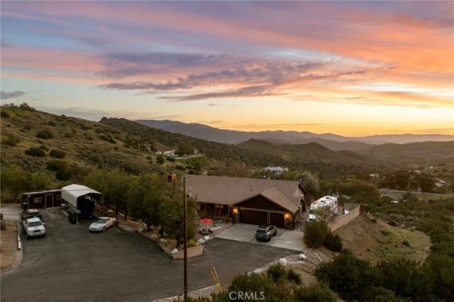 8634 Escondido Canyon, Agua Dulce, CA 91390