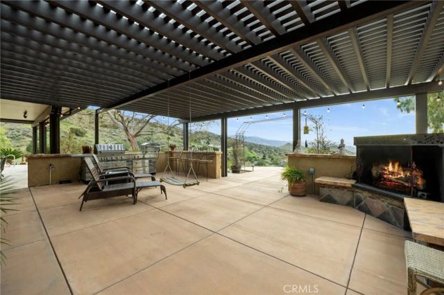 8634 Escondido Canyon, Agua Dulce, CA 91390