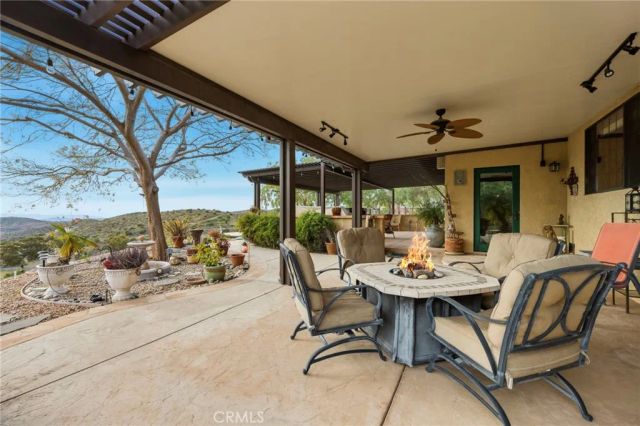 8634 Escondido Canyon, Agua Dulce, CA 91390