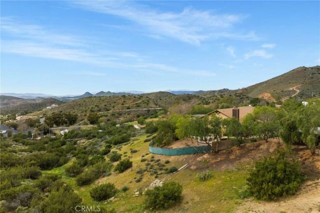 8634 Escondido Canyon, Agua Dulce, CA 91390