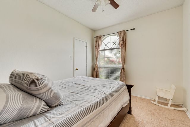 6420 St Alban Court, Arlington, TX 76001