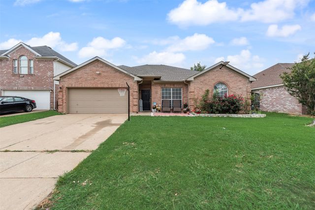 6420 St Alban Court, Arlington, TX 76001