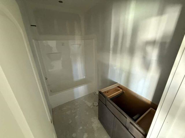 1601 Midway Ct., Valley Center, KS 67147