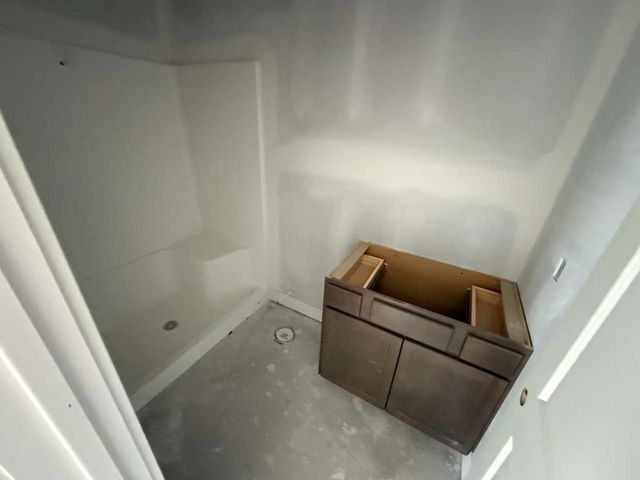 1601 Midway Ct., Valley Center, KS 67147