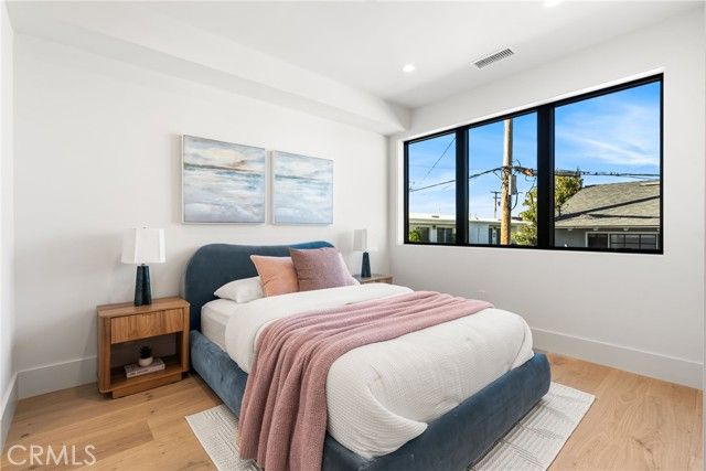 305 Fernleaf, Corona Del Mar (newport Beach), CA 92625