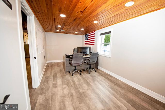 121 MAIN ST, Southampton, NJ 08088