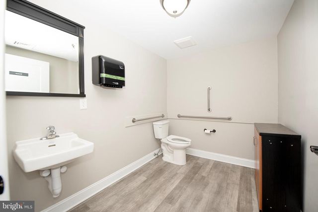 121 MAIN ST, Southampton, NJ 08088
