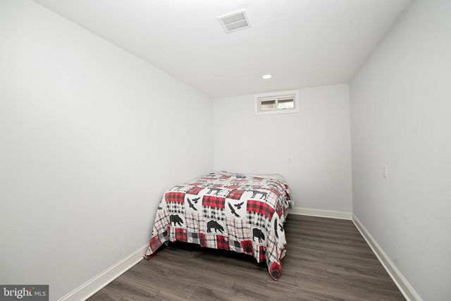 121 MAIN ST, Southampton, NJ 08088