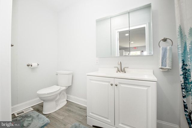 121 MAIN ST, Southampton, NJ 08088