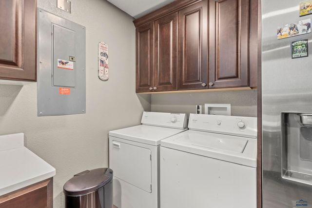 5642 BOB LN, Black Hawk, SD 57718