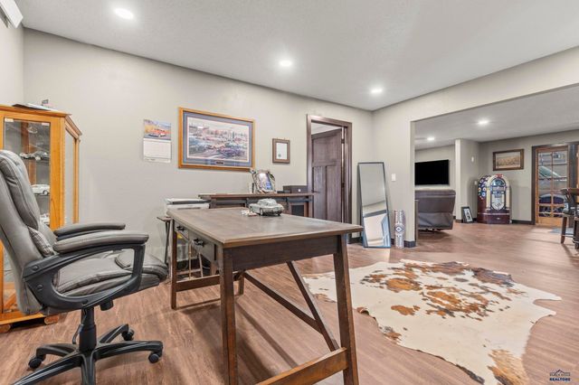 5642 BOB LN, Black Hawk, SD 57718