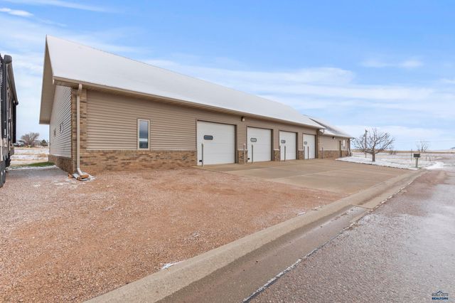 5642 BOB LN, Black Hawk, SD 57718