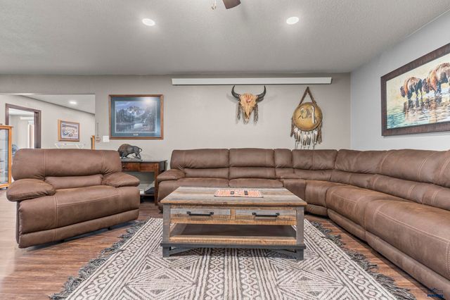 5642 BOB LN, Black Hawk, SD 57718