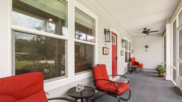 148 Engelbrecht Road, Defuniak Springs, FL 32433
