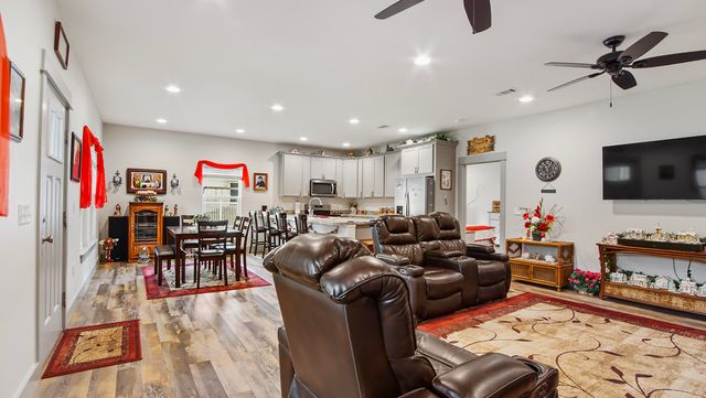 148 Engelbrecht Road, Defuniak Springs, FL 32433
