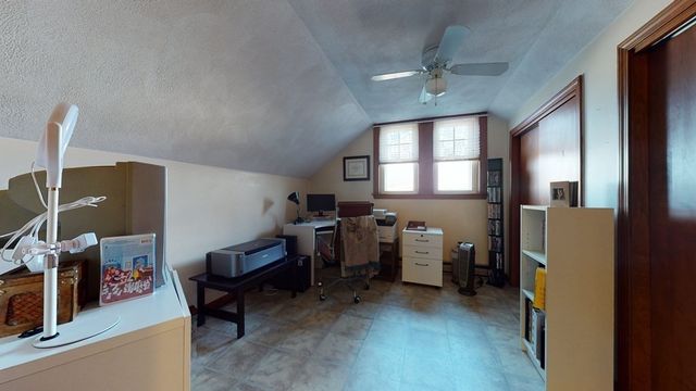 99 Barnes 2, Boston, MA 02128