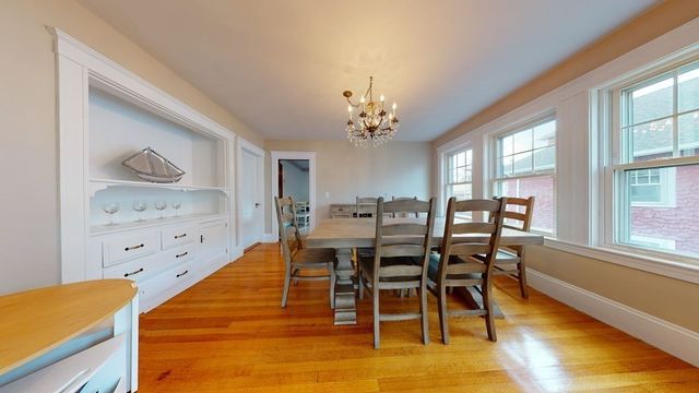 99 Barnes 2, Boston, MA 02128