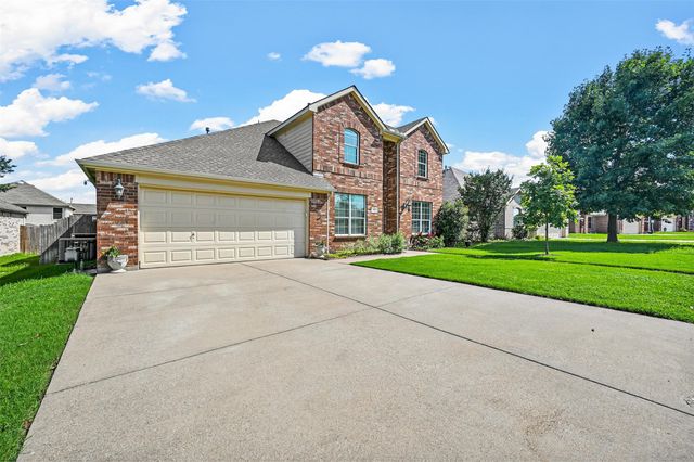 414 Rocky Creek Drive, Mansfield, TX 76063