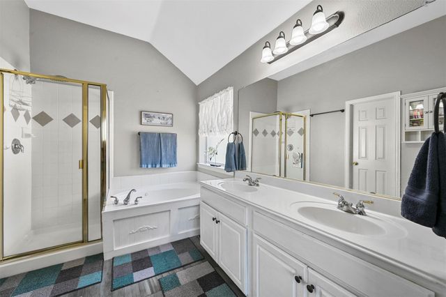 414 Rocky Creek Drive, Mansfield, TX 76063