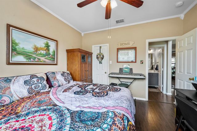 414 Rocky Creek Drive, Mansfield, TX 76063