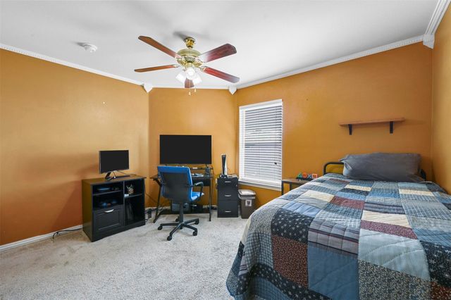 414 Rocky Creek Drive, Mansfield, TX 76063