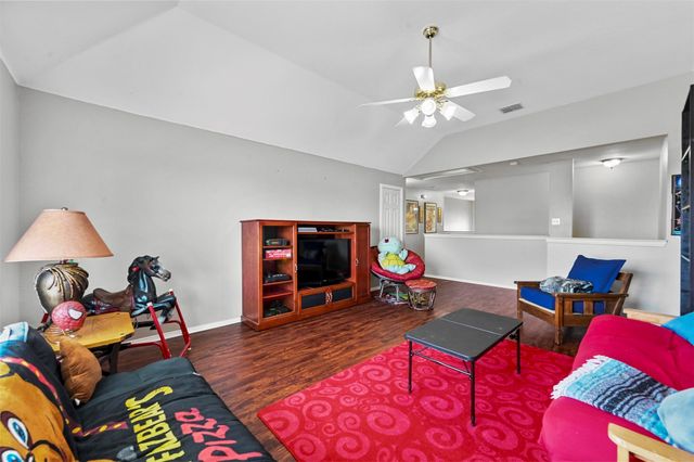 414 Rocky Creek Drive, Mansfield, TX 76063