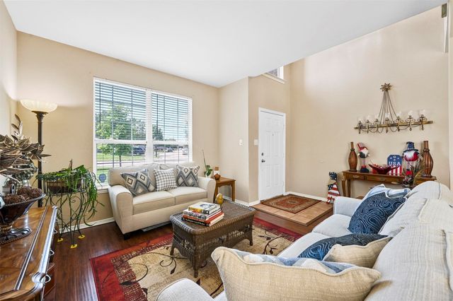 414 Rocky Creek Drive, Mansfield, TX 76063