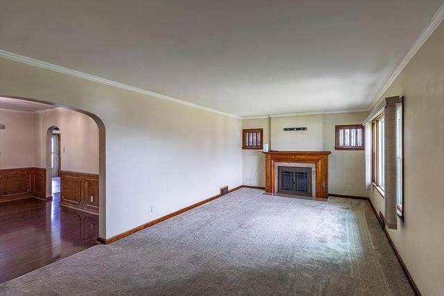 1505 S 39th Street, St Joseph, MO 64507