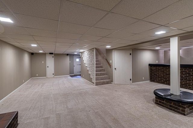 1505 S 39th Street, St Joseph, MO 64507