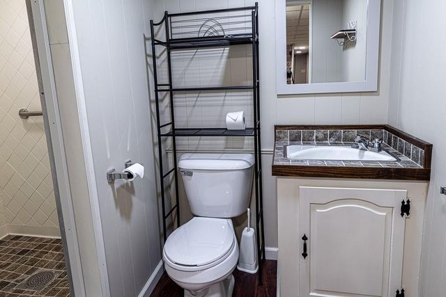 1505 S 39th Street, St Joseph, MO 64507