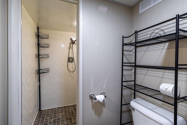 1505 S 39th Street, St Joseph, MO 64507