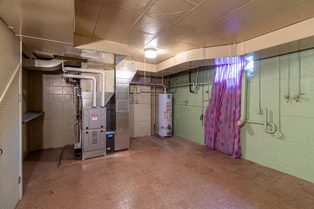 1505 S 39th Street, St Joseph, MO 64507