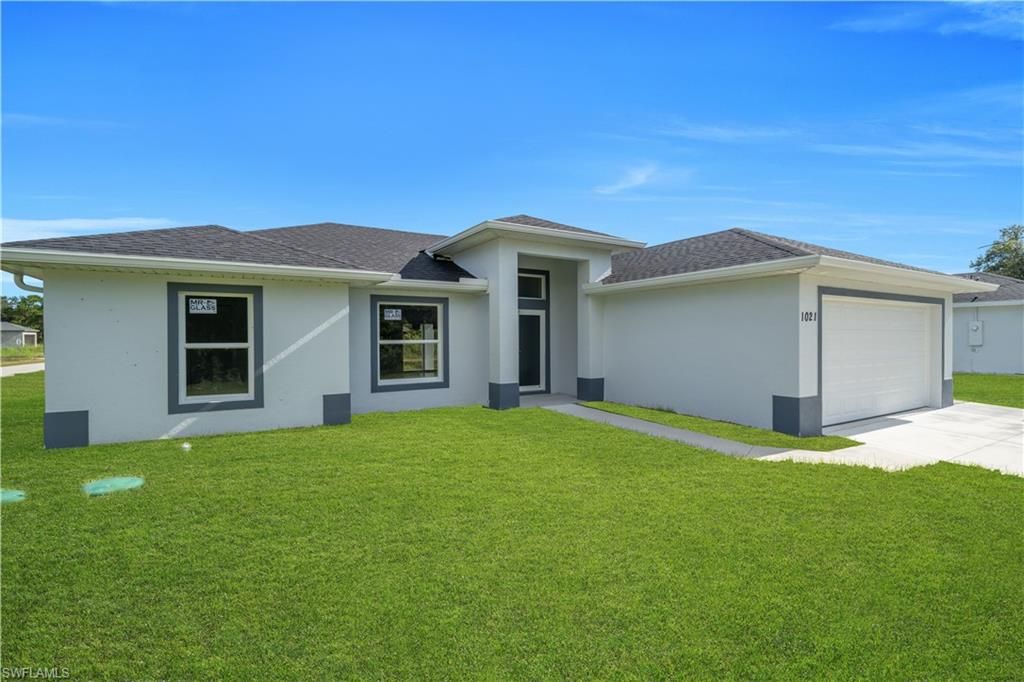 1021 Pilgrim ST E, LEHIGH ACRES, FL 33974 — photo 2