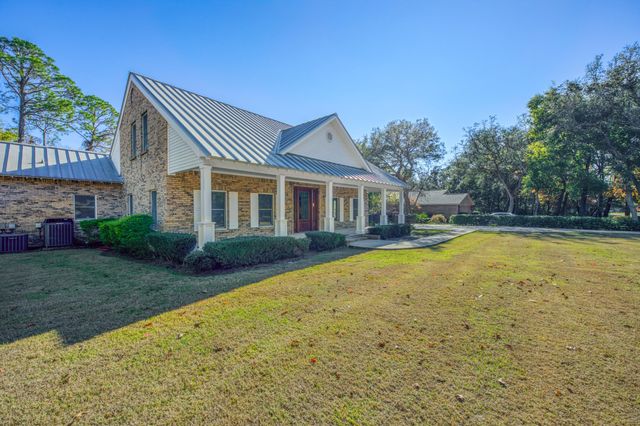 801 Weeden Island Drive, Niceville, FL 32578