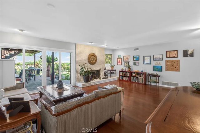 5305 Bardwell, Riverside, CA 92506