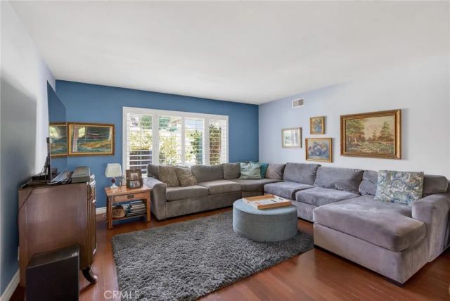 5305 Bardwell, Riverside, CA 92506