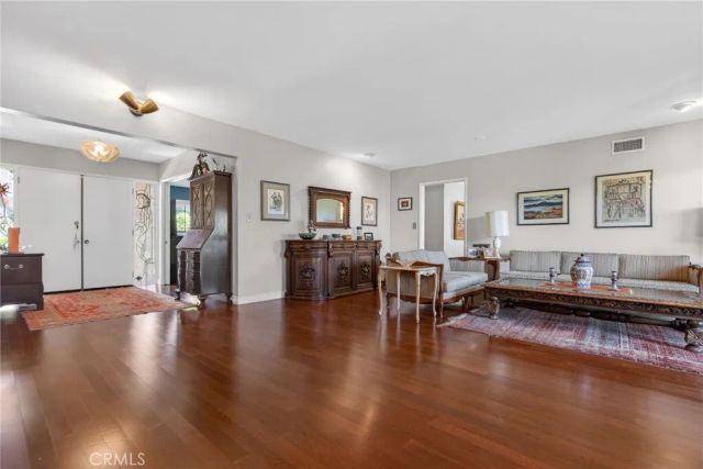 5305 Bardwell, Riverside, CA 92506