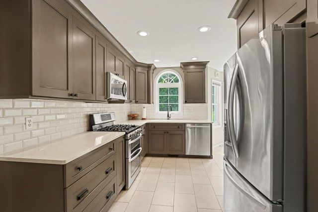 3065 Muirfield Drive, Portage, MI 49024