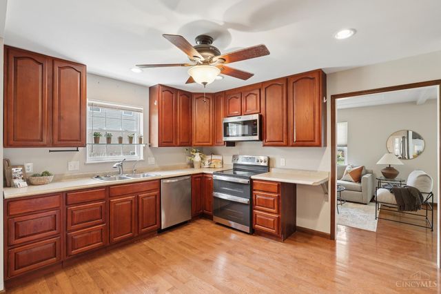 6707 Apache Way, West Chester, OH 45069