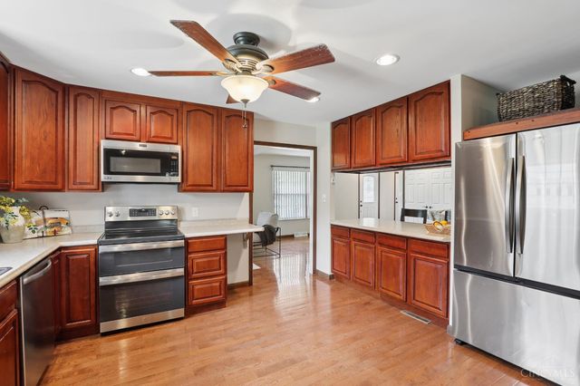 6707 Apache Way, West Chester, OH 45069