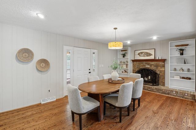 6707 Apache Way, West Chester, OH 45069