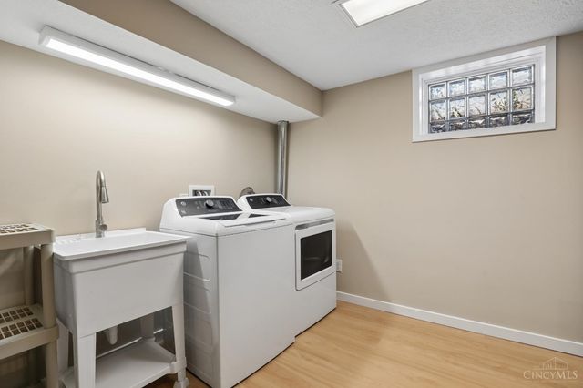 6707 Apache Way, West Chester, OH 45069
