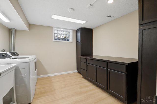 6707 Apache Way, West Chester, OH 45069