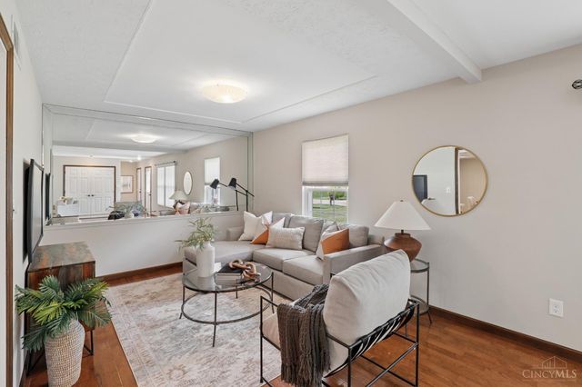 6707 Apache Way, West Chester, OH 45069