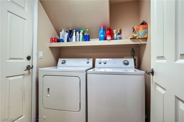 11028 Pentland Downs Street, Las Vegas, NV 89141