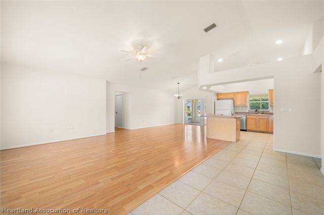 2800 Boulder Court, Sebring, FL 33875