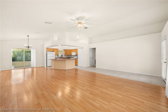 2800 Boulder Court, Sebring, FL 33875